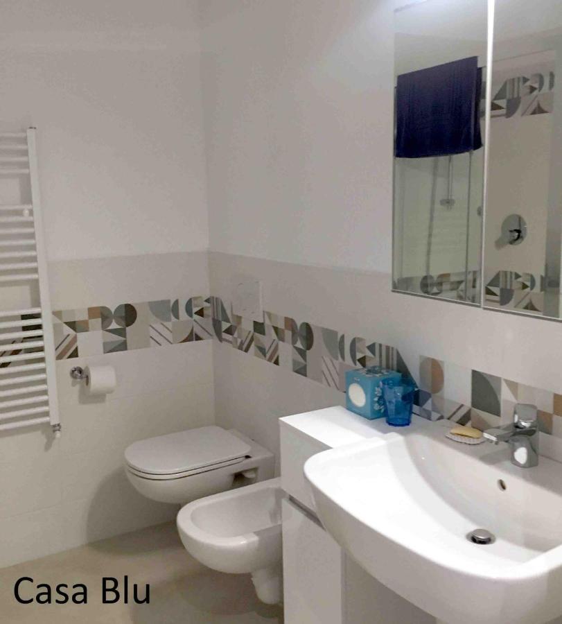 Case Rossa E Blu Villanova d'Albenga Εξωτερικό φωτογραφία