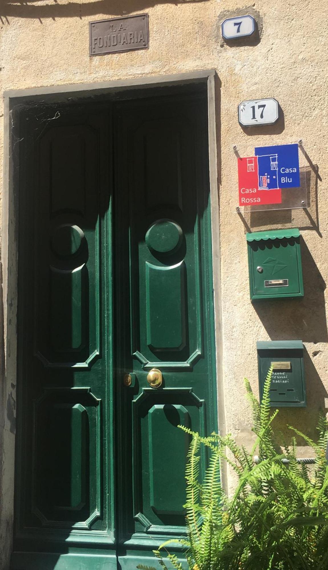 Case Rossa E Blu Villanova d'Albenga Εξωτερικό φωτογραφία